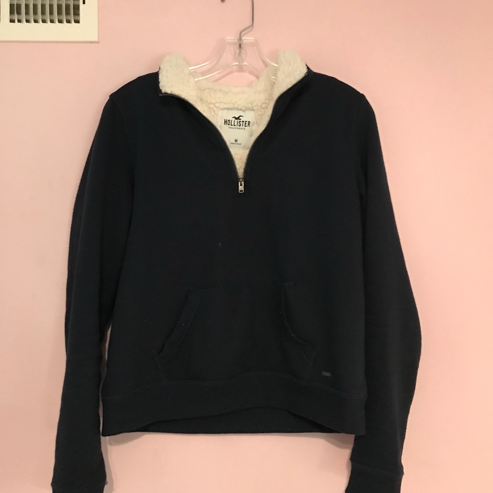 HOLLISTER FUR LINED QUARTER ZIP